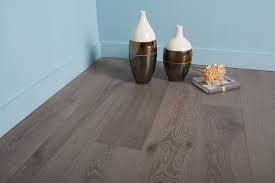 Engineered Wood Flooring - Oak "FM-VEN6-C01"